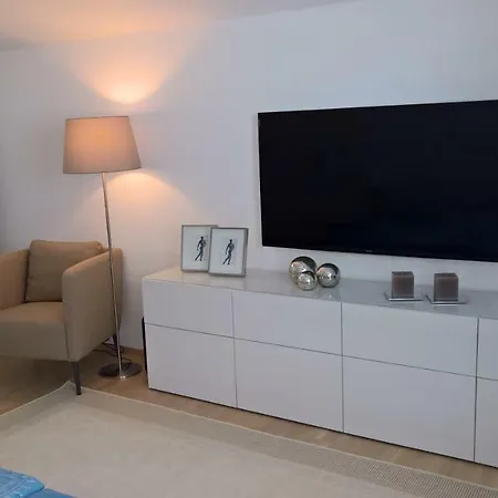 Erlbacher Apartment *